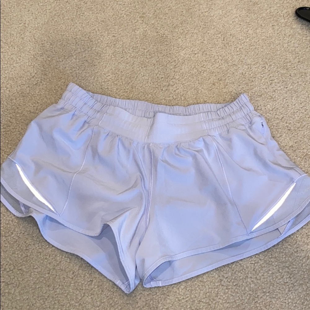 Lululemon Hotty Hot Short 2.5”